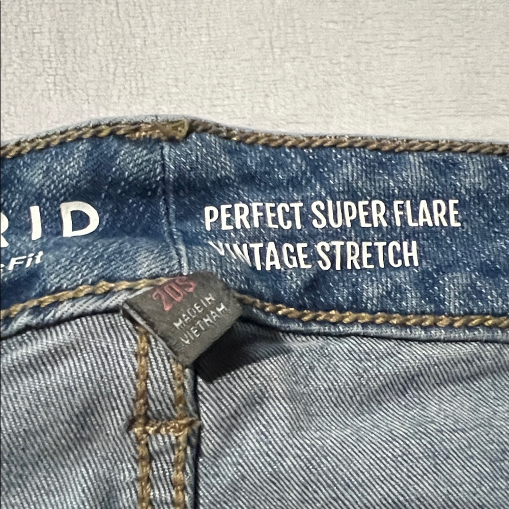 Torrid Perfect Super Flare vintage stretch jeans 20S tummy control - Picture 7 of 10
